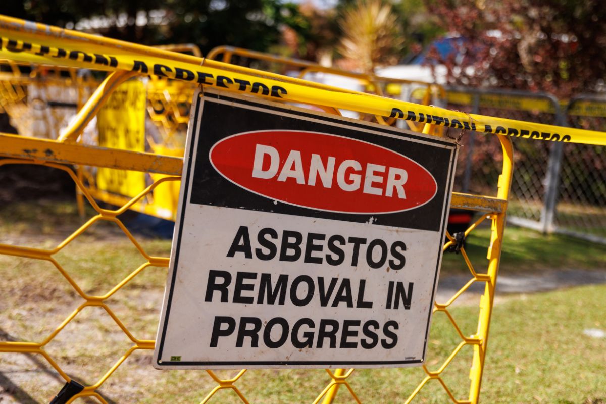 Asbestos Removal Services Chatswood-4